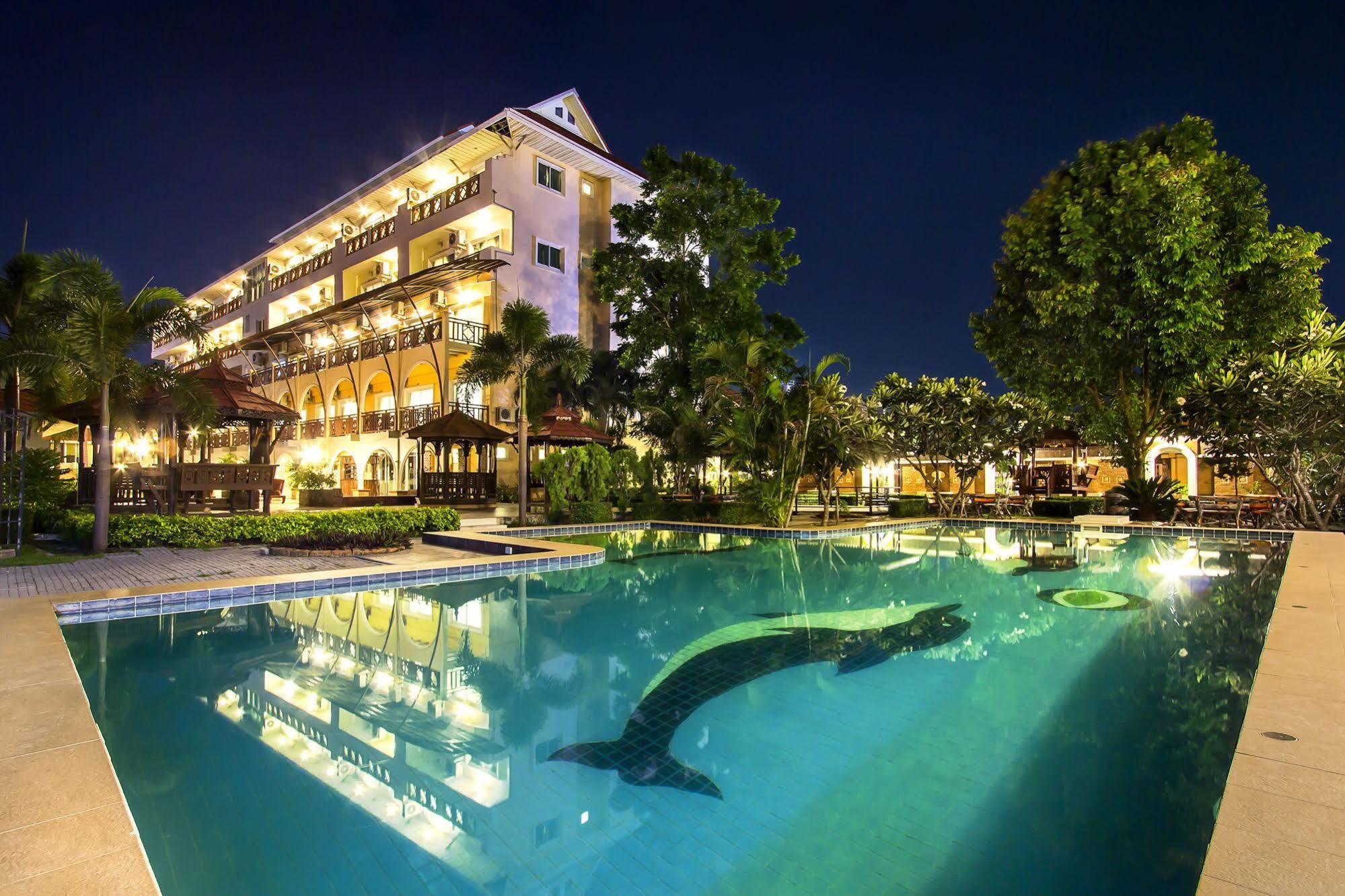 D Varee Xpress Hillside Hua Hin Cha-Am Exterior photo